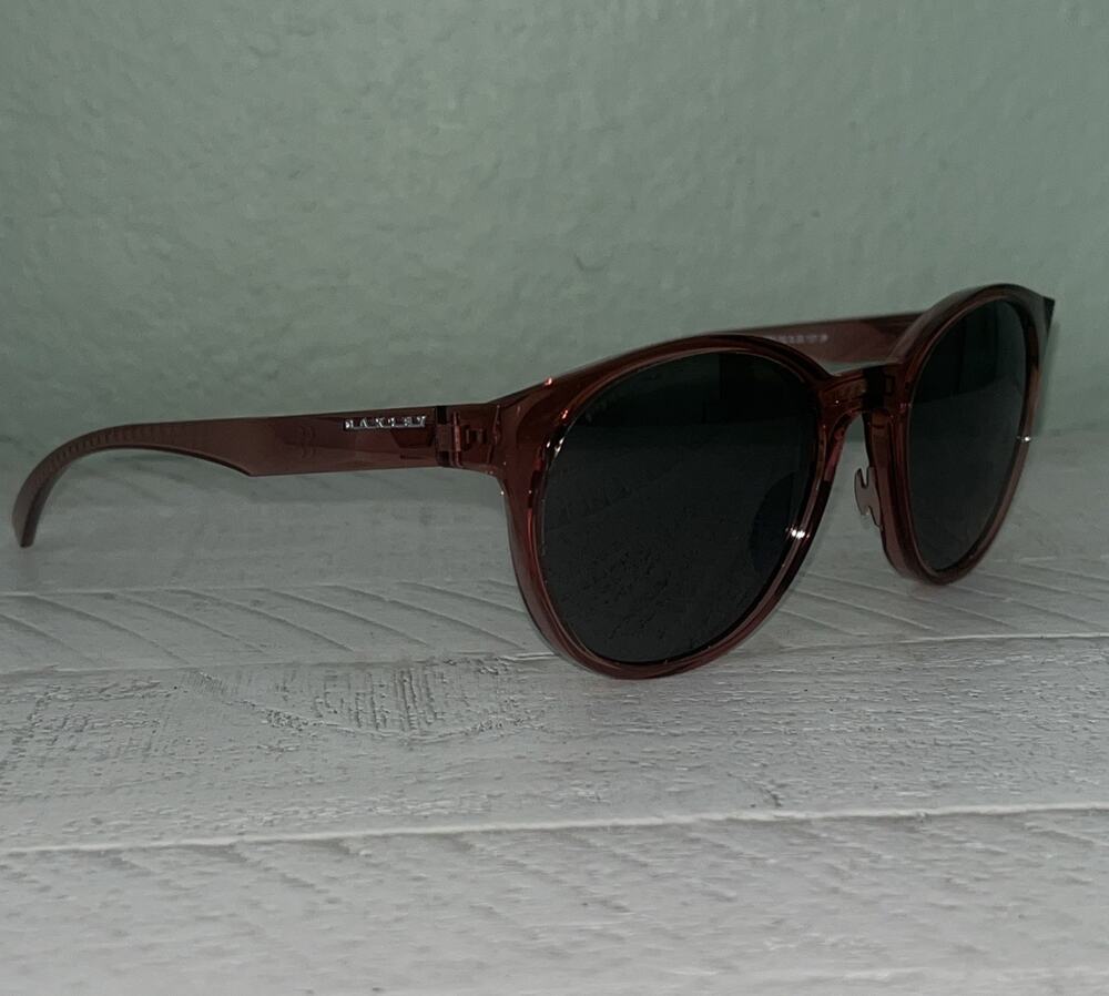 Oakley Sunglasses Spindrift OO9474-0752 Clear Berry Red Gray Polarized Lenses